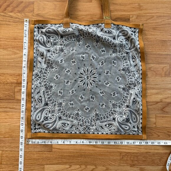 RTH Simple Tote Leather Trim Classic Bandana - Picture 3 of 10